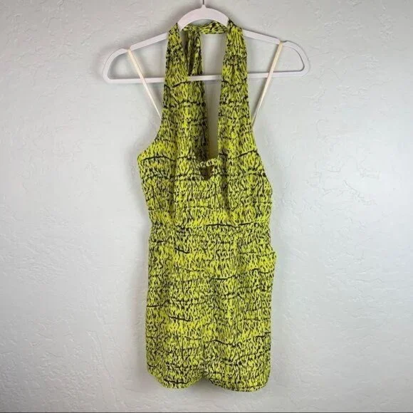 BCBGeneration Neon Lime Halter Neck Romper NWT New With Tags Women's Size 0 - Picture 1 of 12